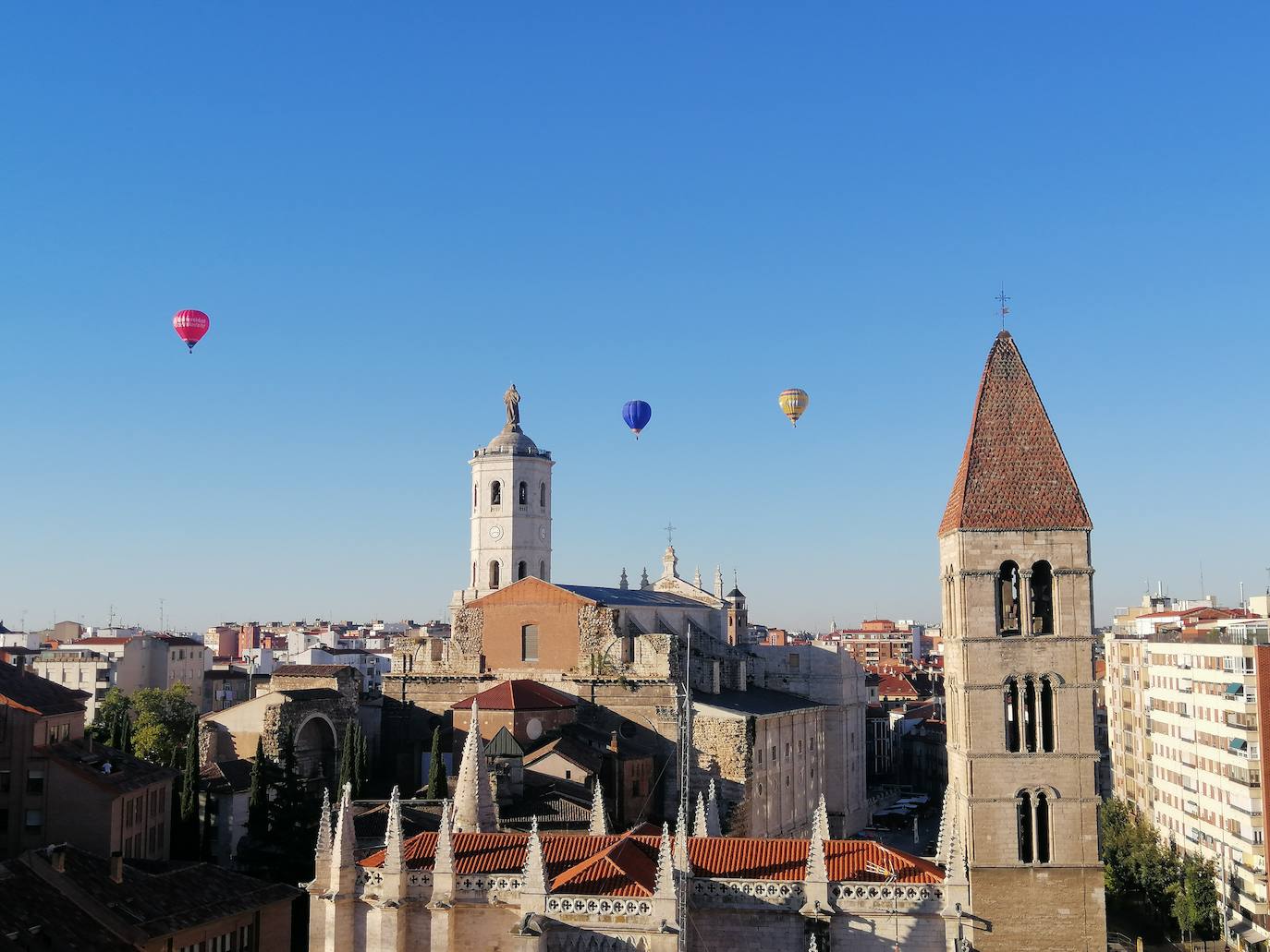 Fotos: Globos aerostáticos surcan el cielo de Valladolid