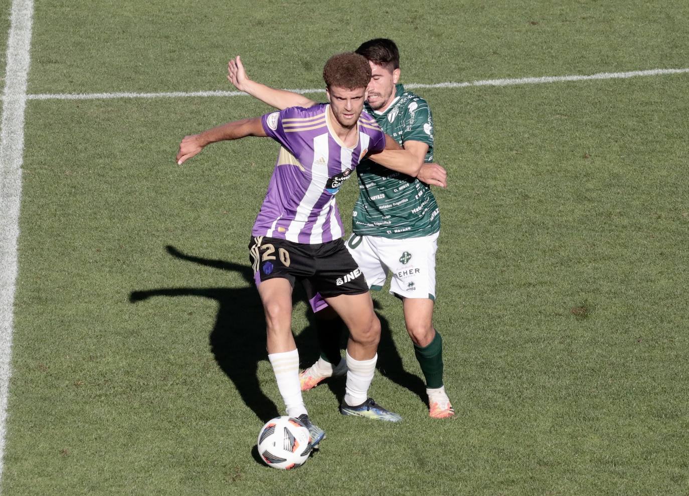 Fotos: Real Valladolid Promesas 0-1 Guijuelo