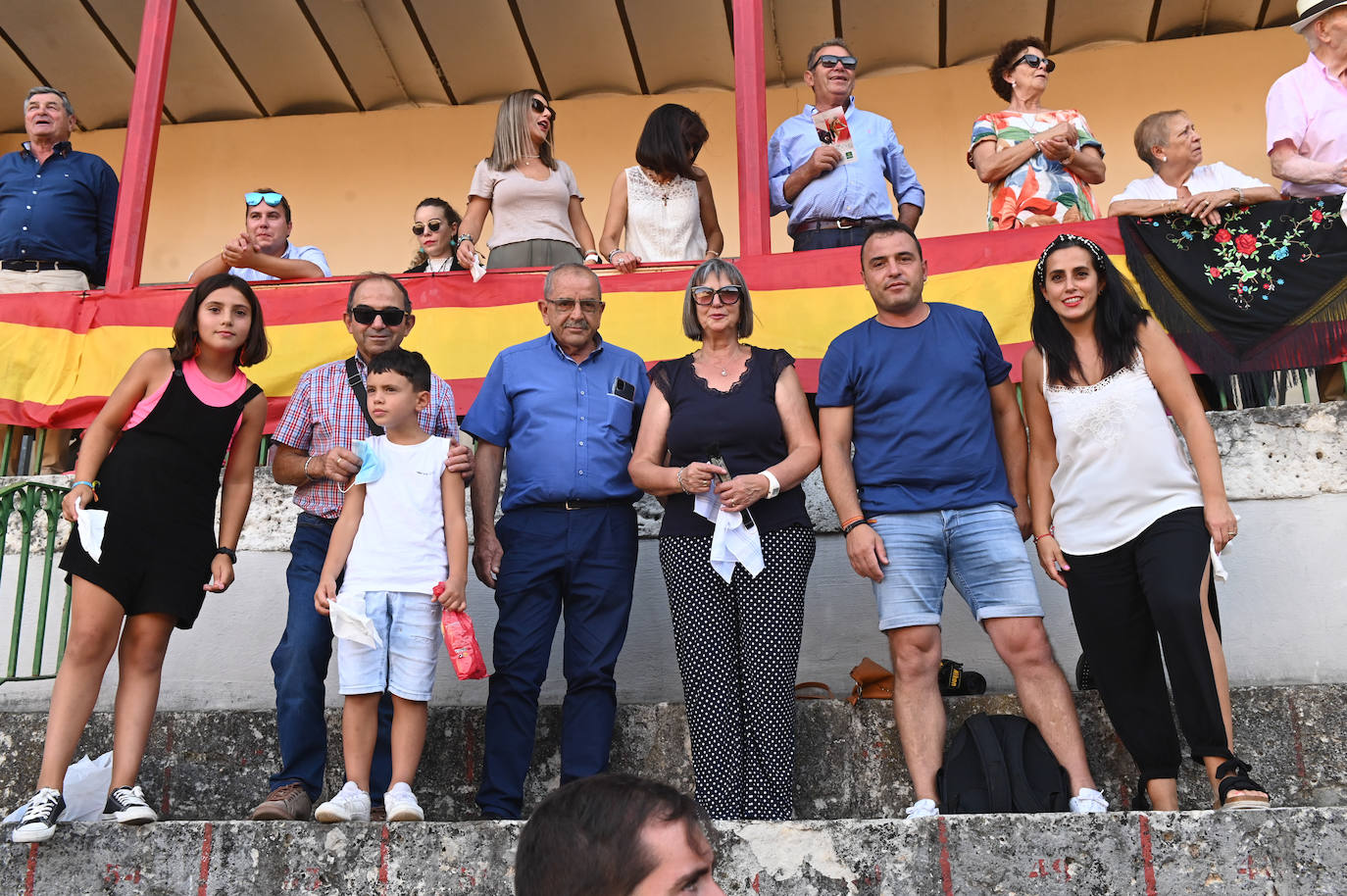 Fotos: Asistentes a la corrida de rejones de las Fiestas de Valladolid