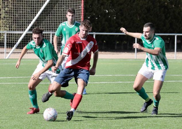 Fotos: El empate entre el Villa de Simancas y Betis en imágenes