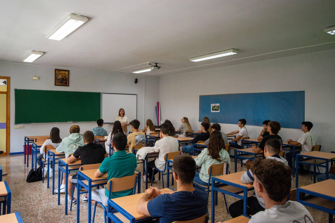 Fotos: Maristas da la bienvenida a los alumnos de ESO y Bachillerato