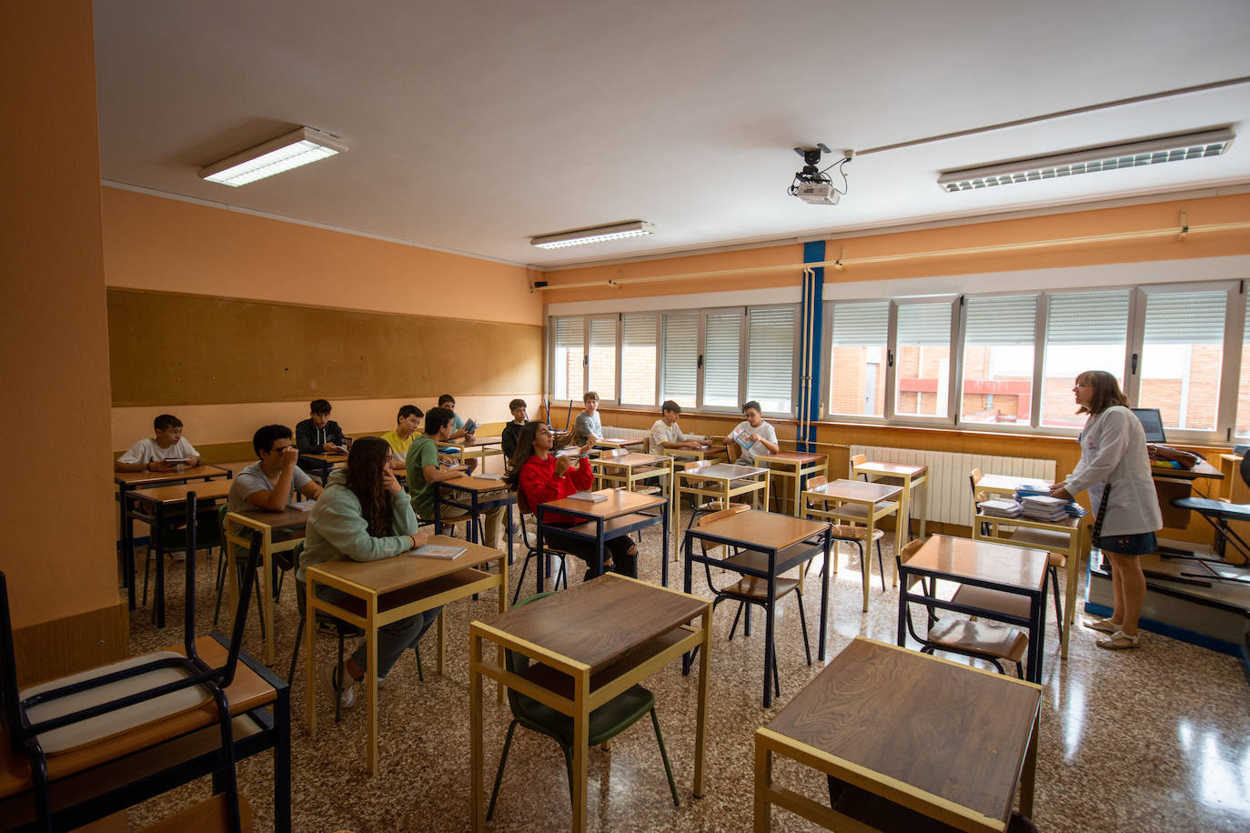 Fotos: Maristas da la bienvenida a los alumnos de ESO y Bachillerato