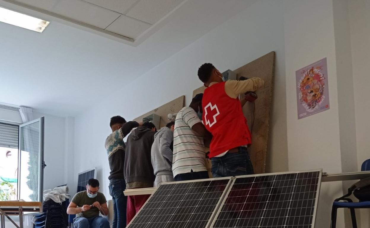 Participantes en un curso de Cruz Roja Salamanca.