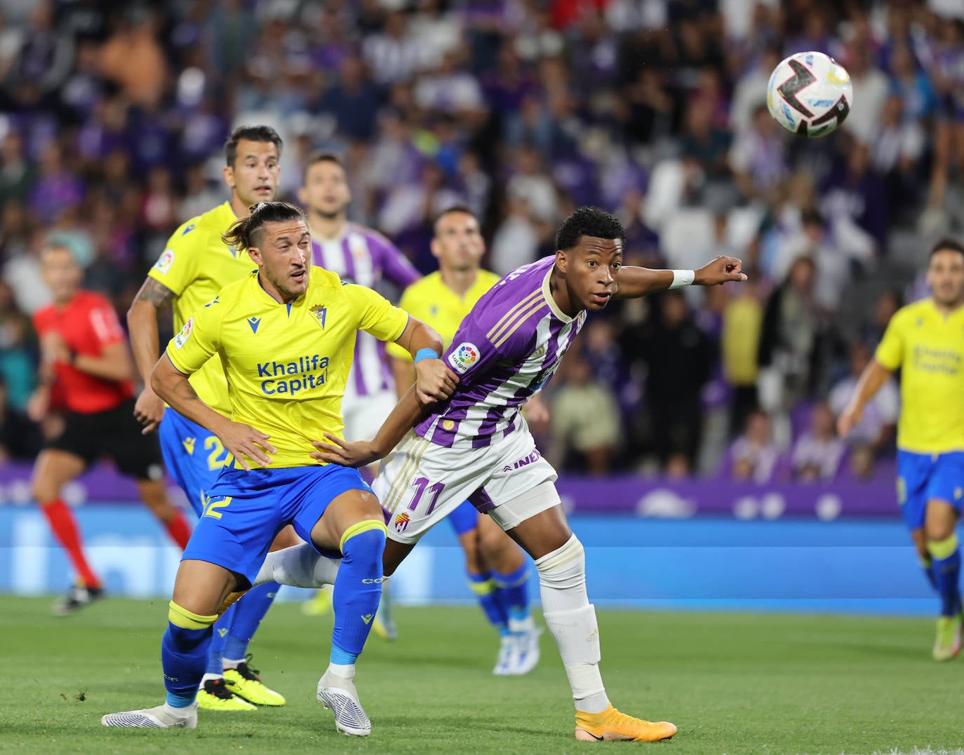 El Real Valladolid cae en casa ante el Cádiz (0-1).