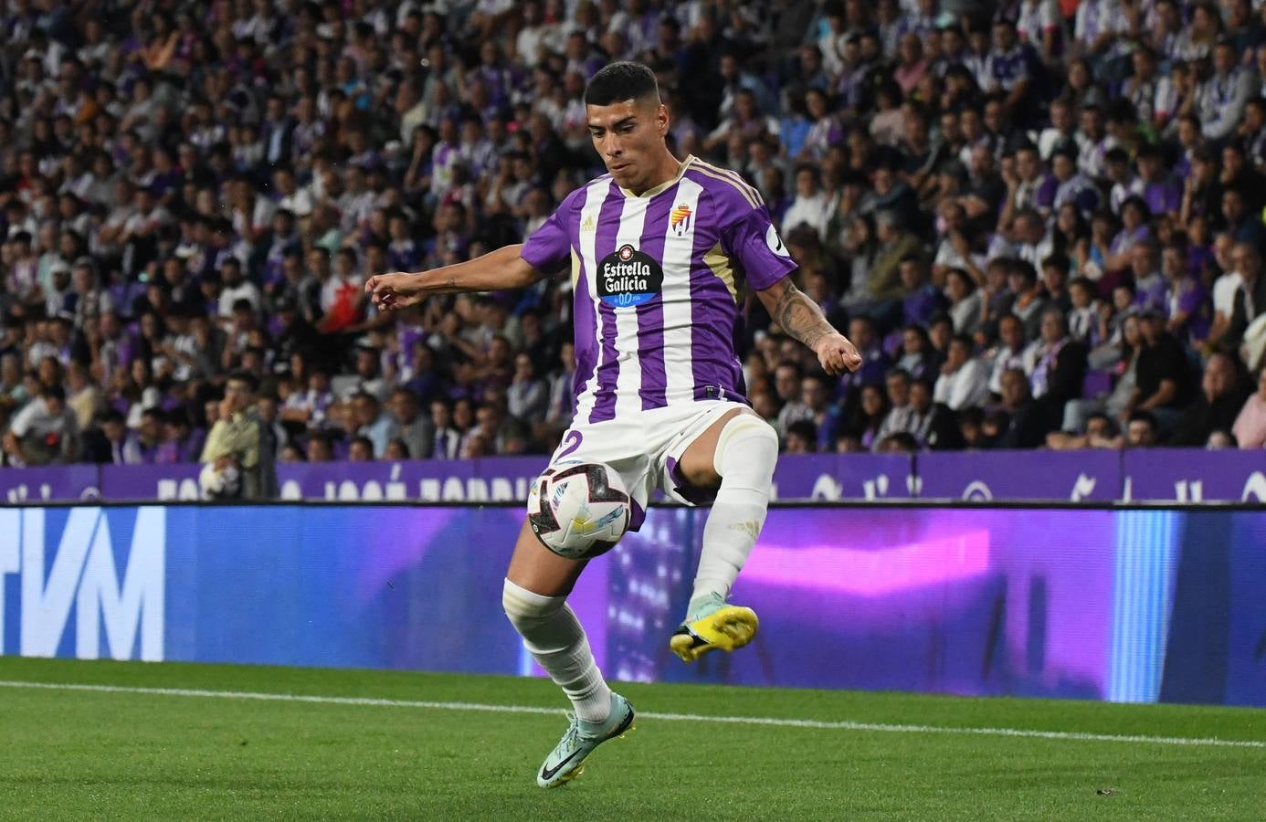 Fotos: Derrota del Real Valladolid ante el Cádiz (1/3)