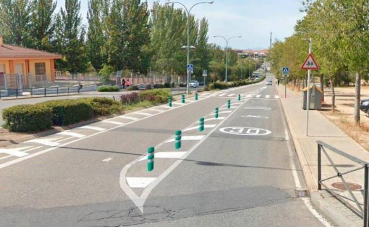 Simulación del futuro carril bici de Segovia en Gerardo Diego.