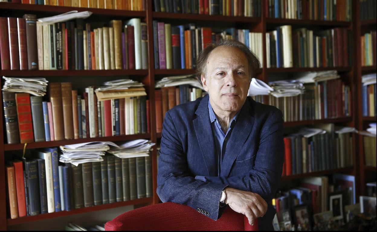 Javier Marías.