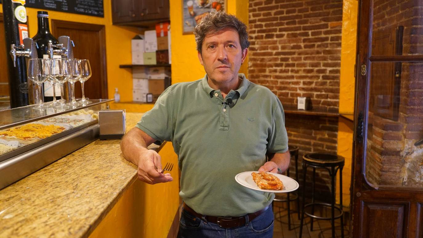 Juanjo Arranz, socio fundador de La Cárcava y su tosta estrella de jabalí y chorizo 