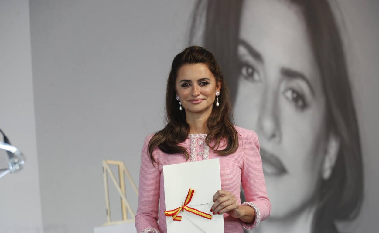 Penélope Cruz, tras recibir el Premio Nacional de Cinematografía.