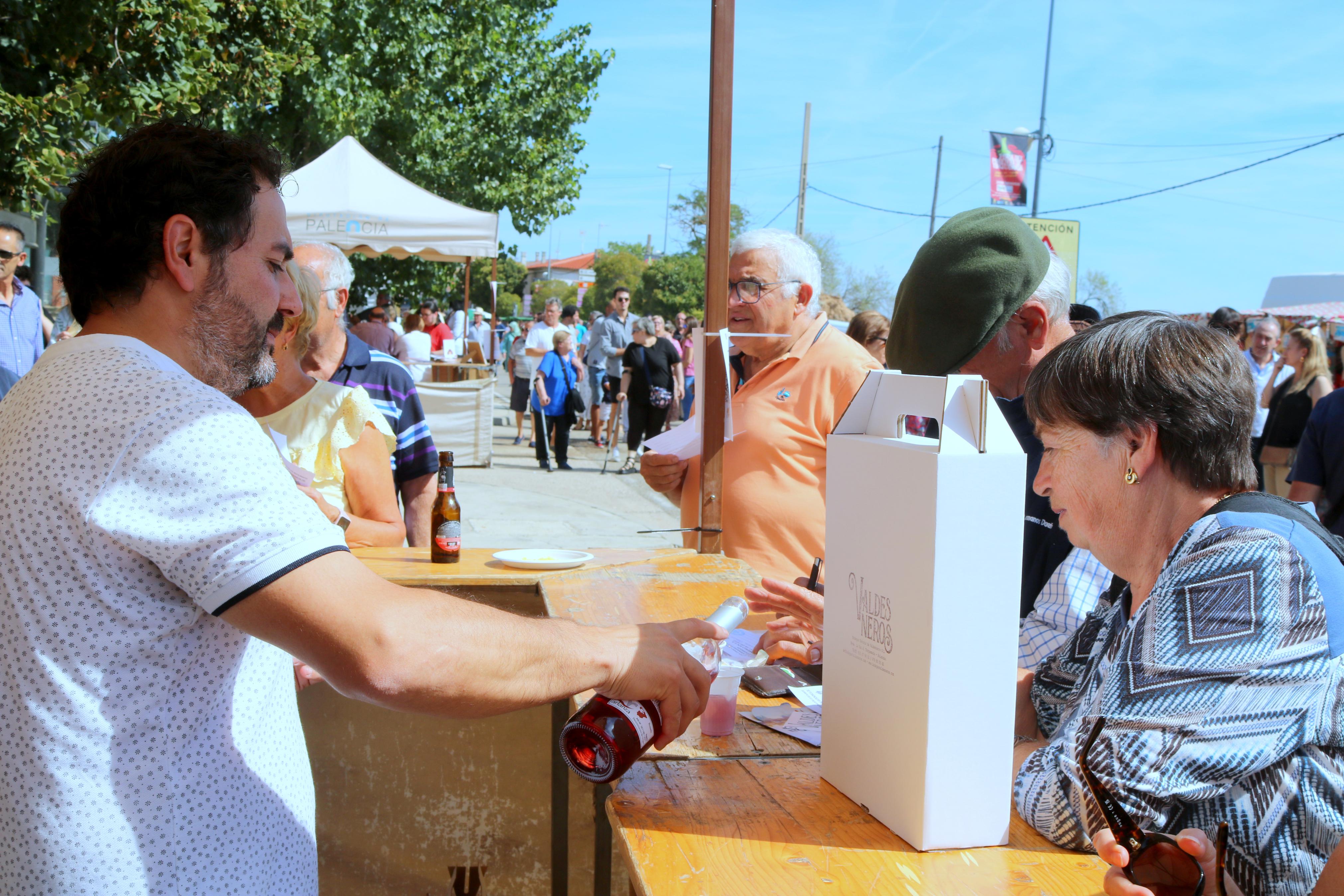 La Feria del Pimiento congregó a numeroso público durante toda la jornada