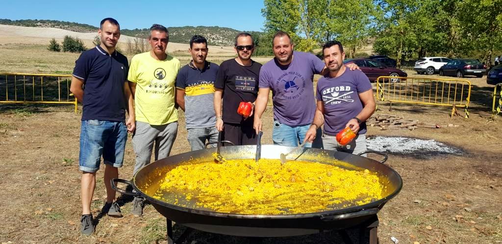 Torquemada se vuelca con la Virgen de Valdesalce en una romería multitudinaria