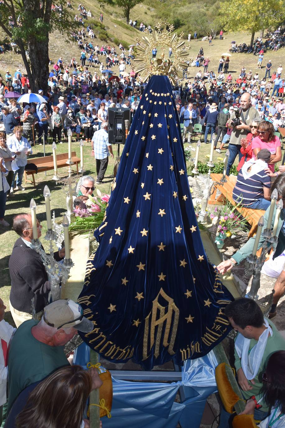 Fotos: Vuelve con fuerza la romería de la Virgen del Brezo