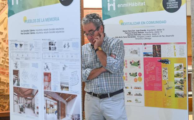 Exposición en la Escuela de Arquitectura de Valladolid. 
