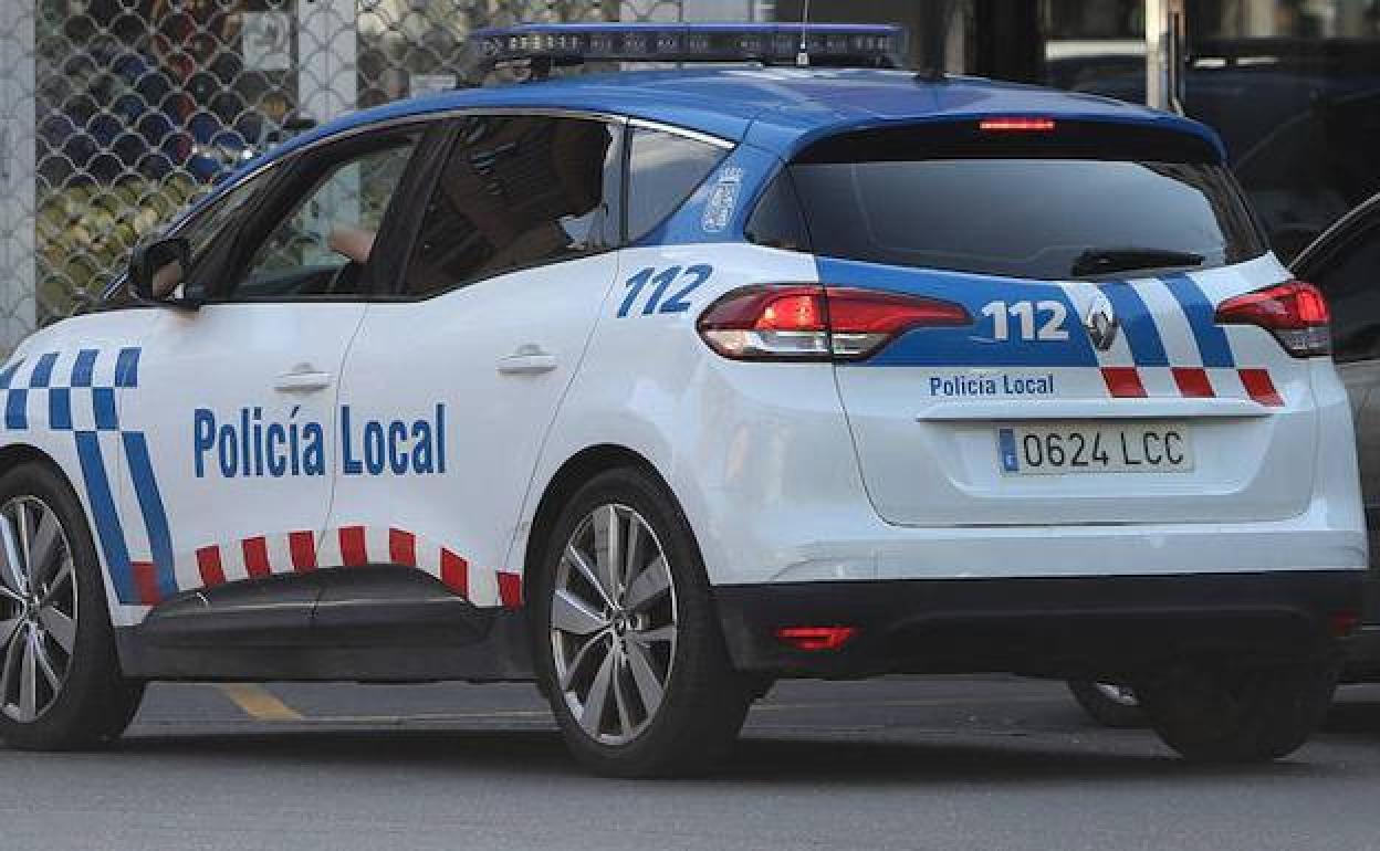 Investigado un conductor que circulaba por la calle Jardines de Palencia triplicando la tasa de alcohol