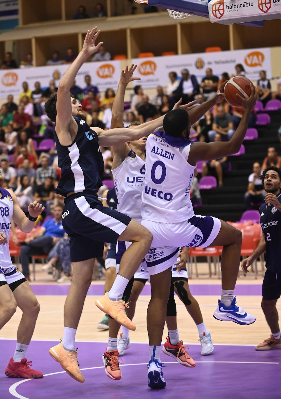 Fotos: El partido entre el Pucela Basket y el Zunder Palencia