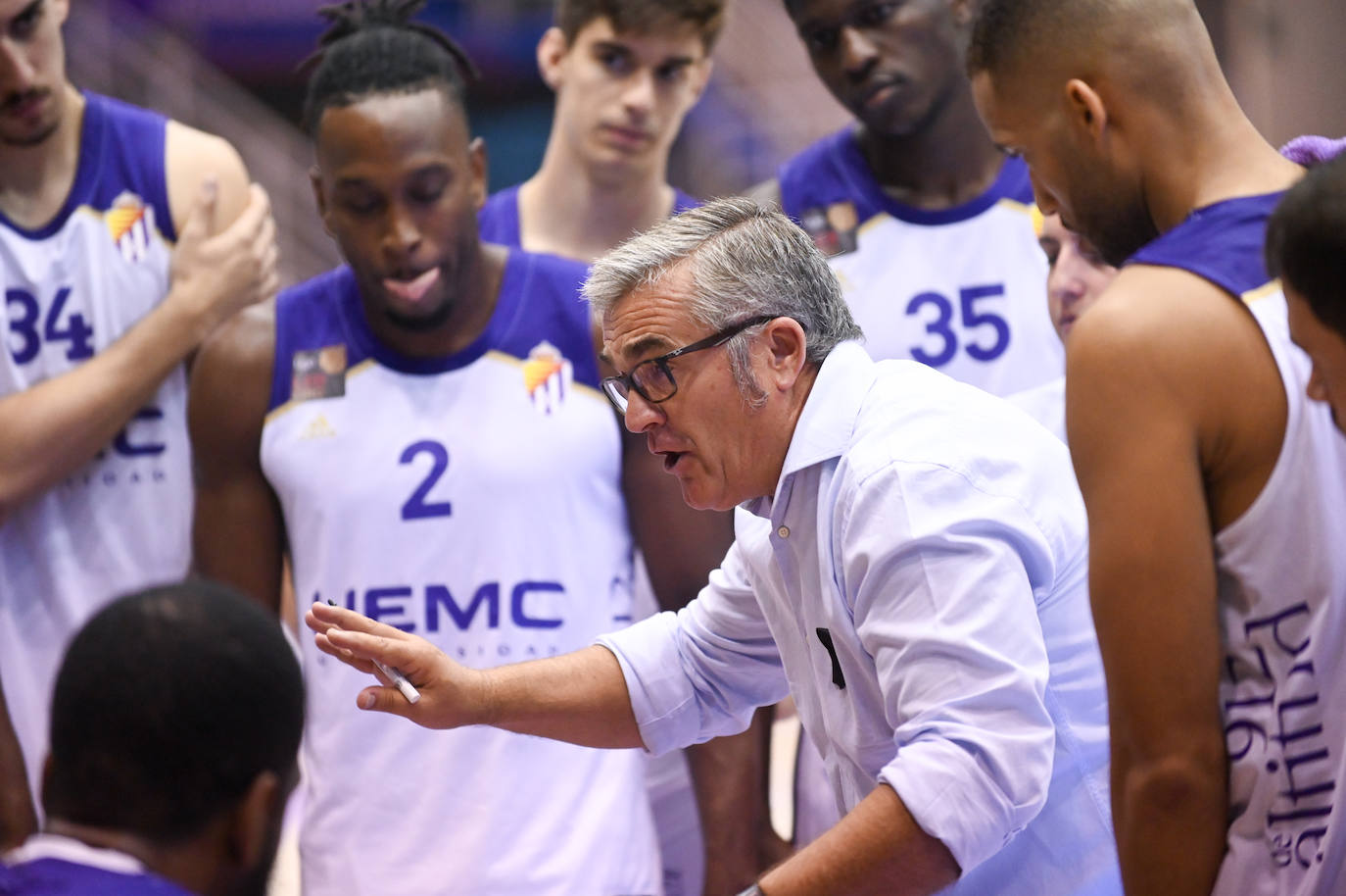 Fotos: El partido entre el Pucela Basket y el Zunder Palencia