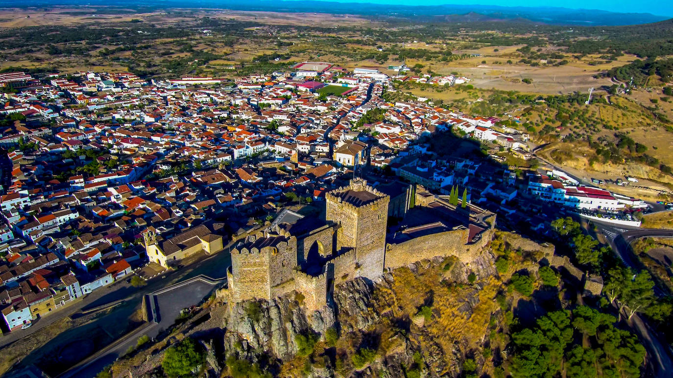 Castillo de Luna (Alburquerque, Badajoz)