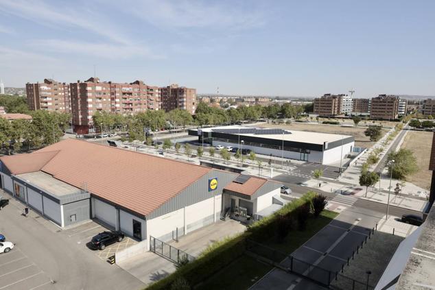 Fotos: Paisaje de grúas y excavadoras en el barrio de Viveros