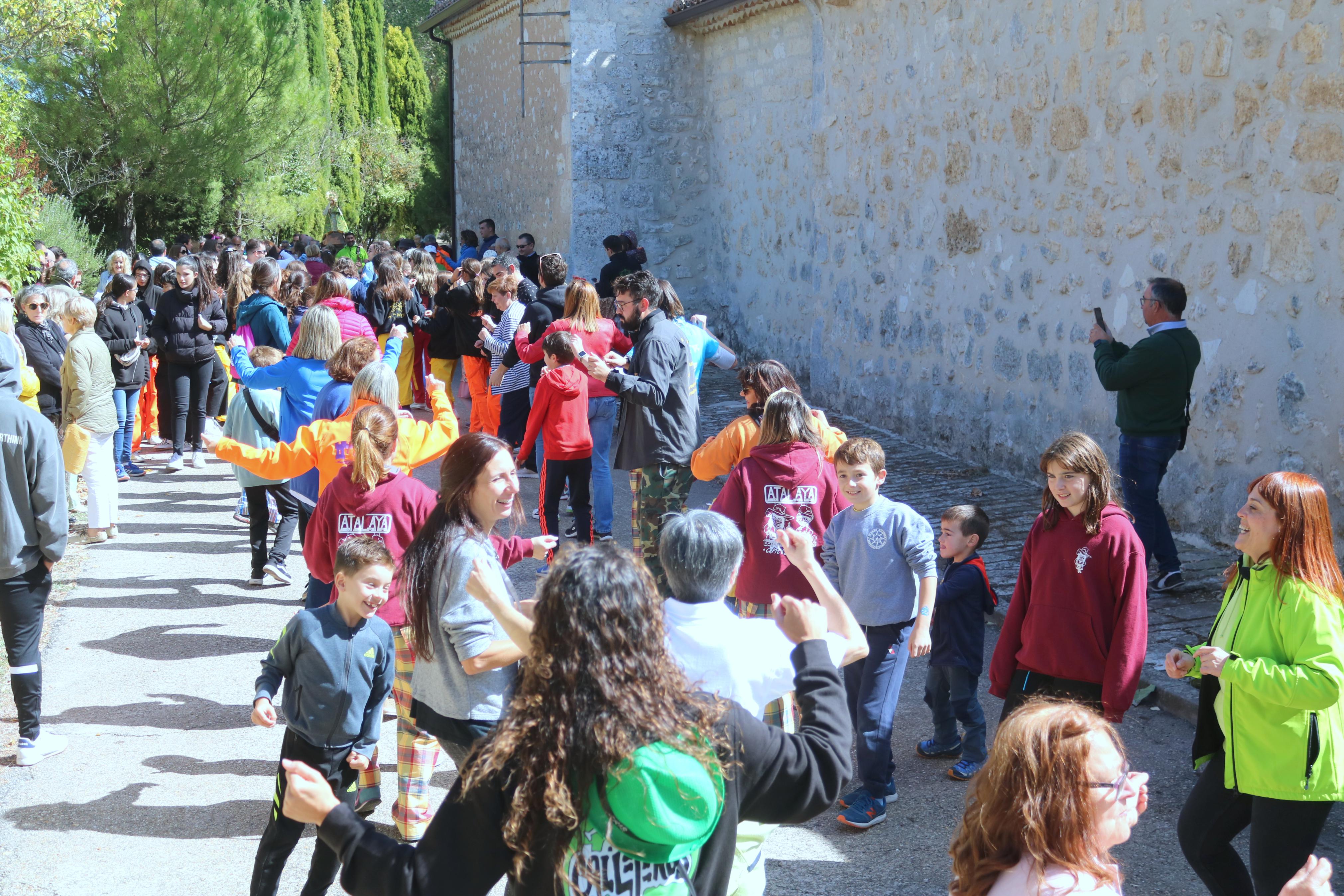 Numerosos cofrades y devotos se reunieron para celebrar la fiesta de Nuestra Señora de Garón