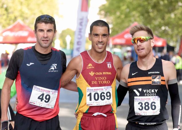 Fotos: La trigésima tercera edición Media Maratón de Valladolid en imágenes (2/2)