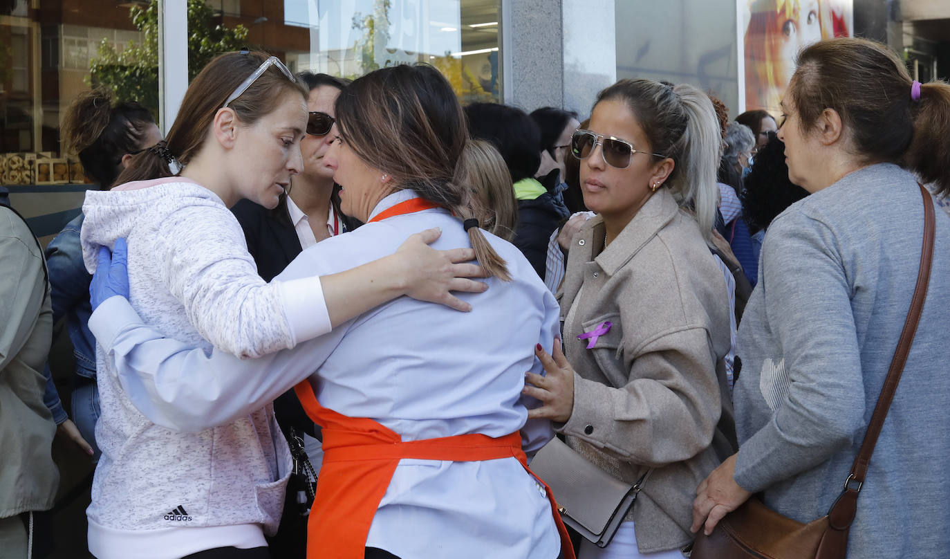 Fotos: El recuerdo y cariño de los compañeros de trabajo de Raquel