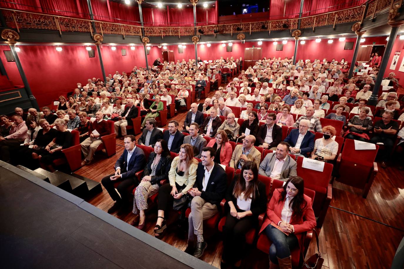 Homenaje a las personas mayores celebrado este miércoles en el Teatro Zorrilla de Valladolid.