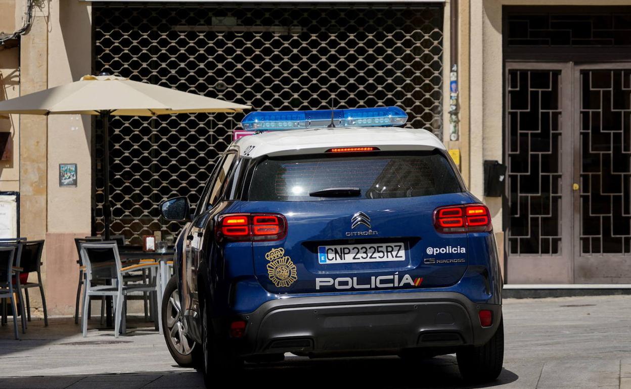 Coche patrulla de la Policía Nacional. 