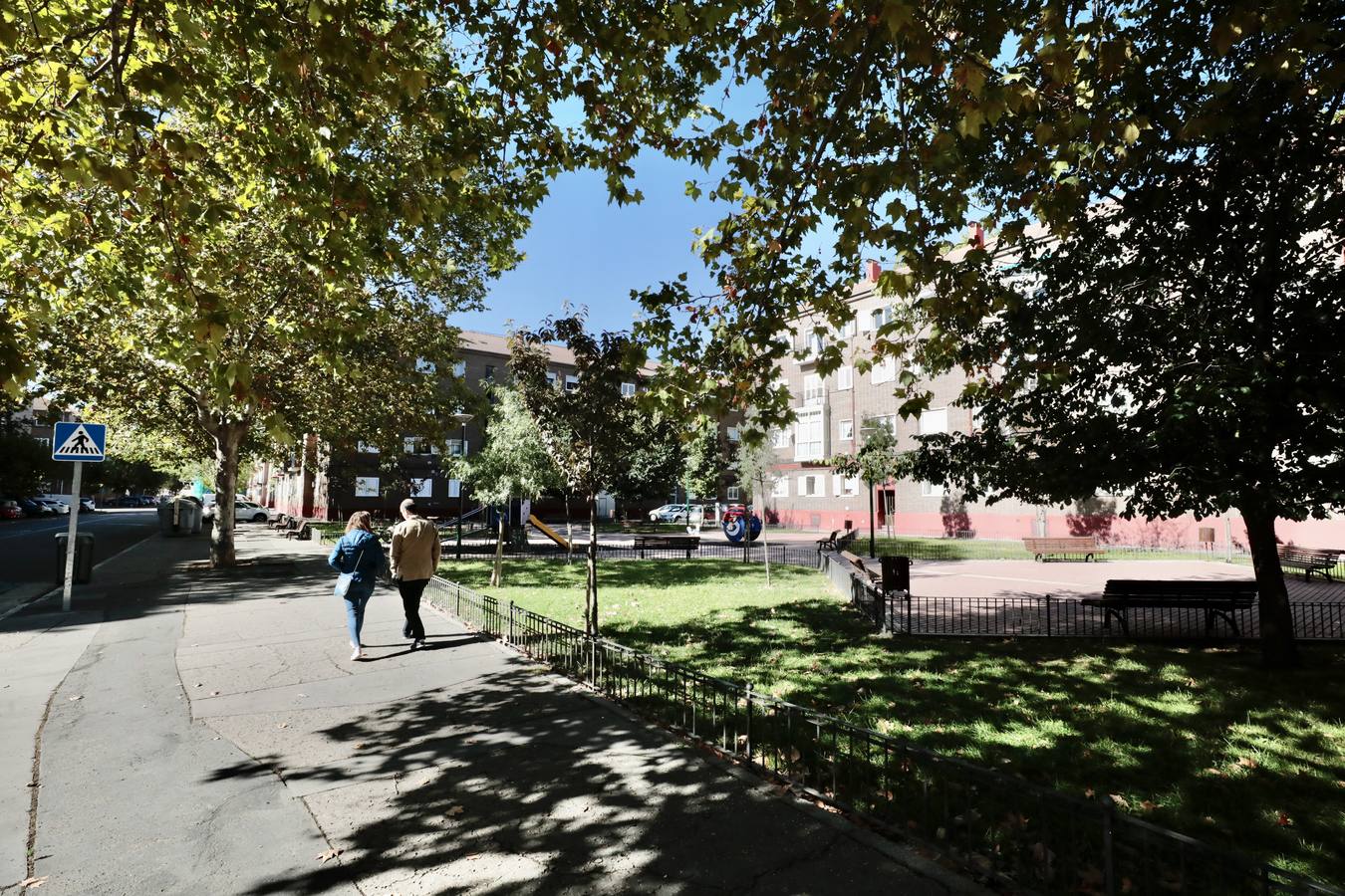 Fotos: El Ayuntamiento de Valladolid mejorará el aspecto de la venida Reyes Católicos de Valladolid