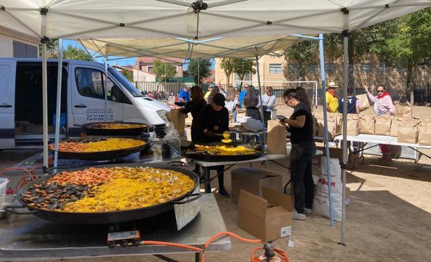 Paellada en el parque Lope de Vega.