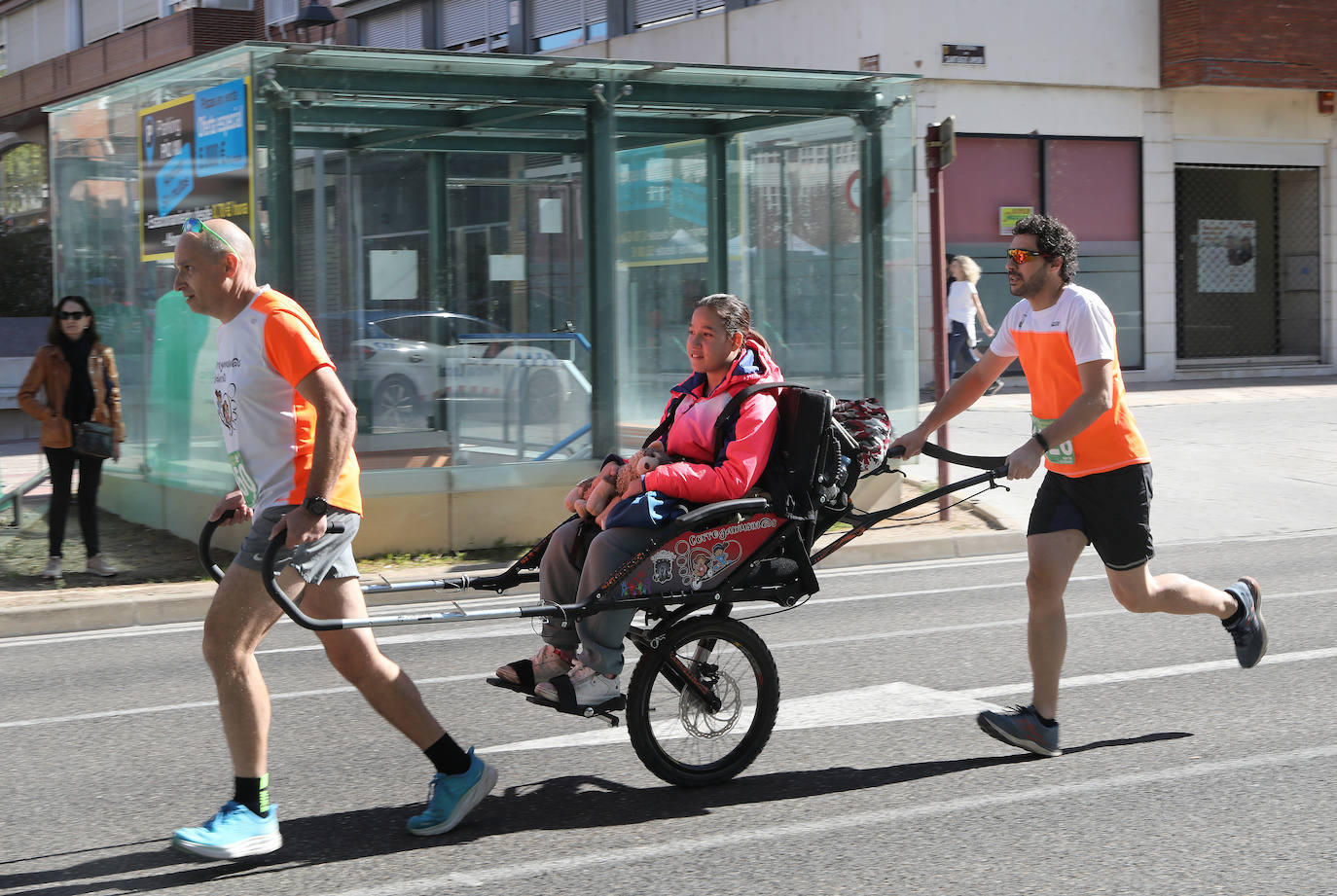 Fotos: Carrera contra el cáncer en Palencia