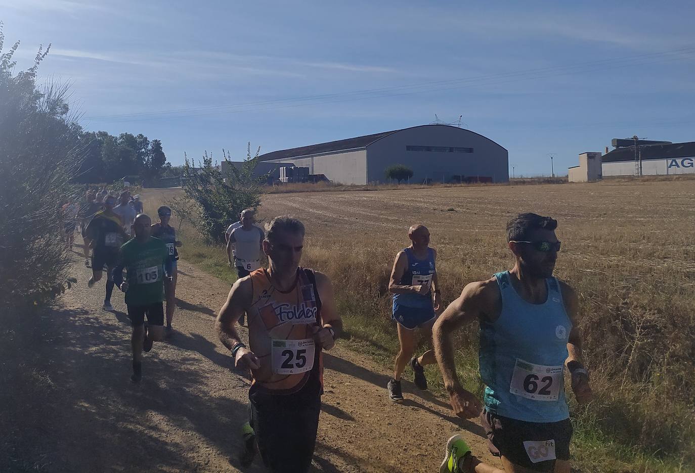 Fotos: Instantáneas de primera prueba del circuito Corriendo entre Viñas 2022 que se celebró en Mayorga