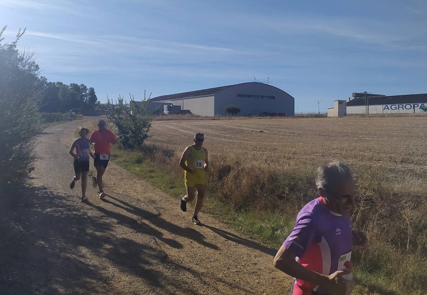 Fotos: Instantáneas de primera prueba del circuito Corriendo entre Viñas 2022 que se celebró en Mayorga