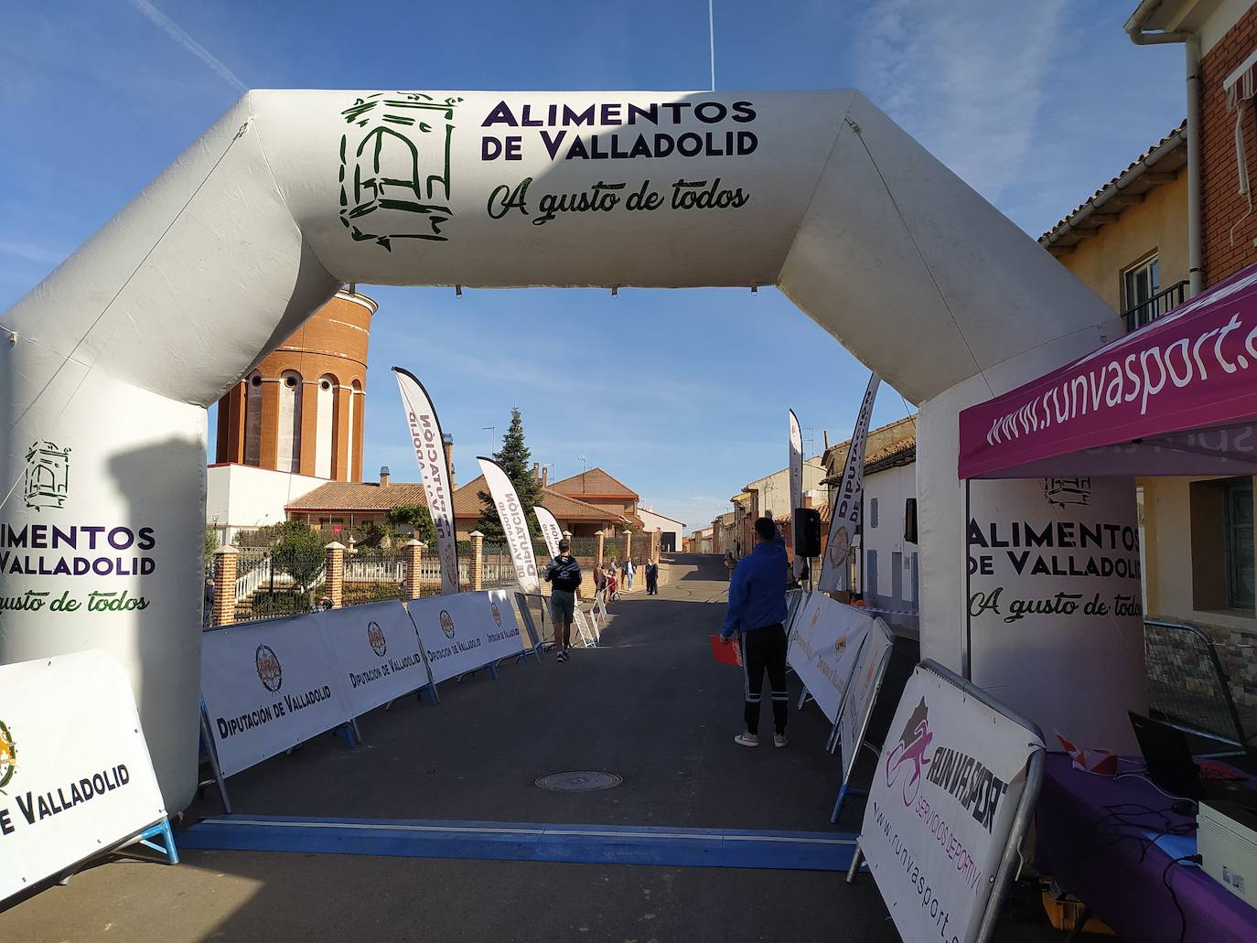 Fotos: Instantáneas de primera prueba del circuito Corriendo entre Viñas 2022 que se celebró en Mayorga