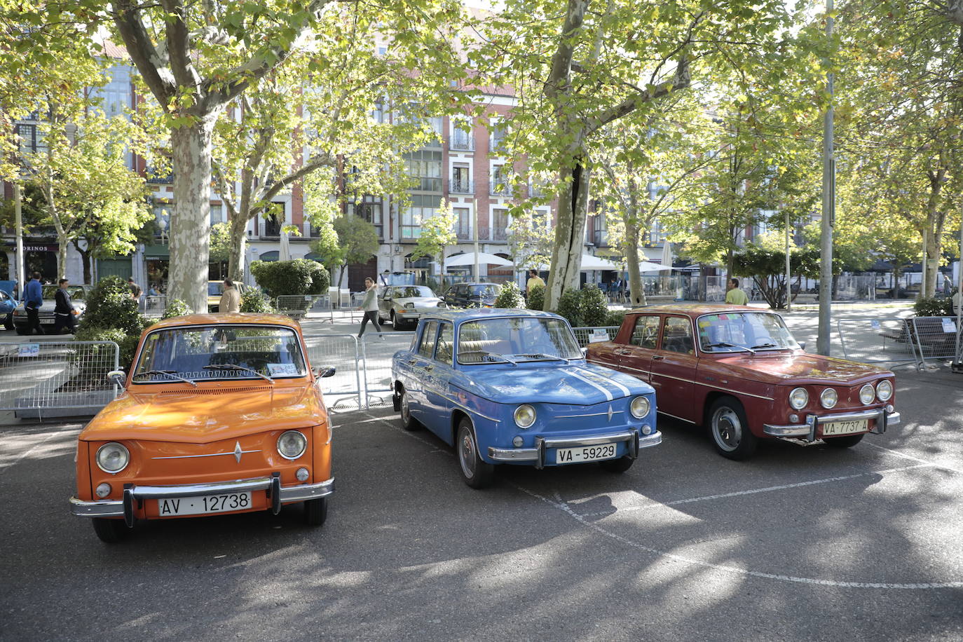 Fotos: Miles de personas disfrutan del Valladolid Motor Vintage (2/3)