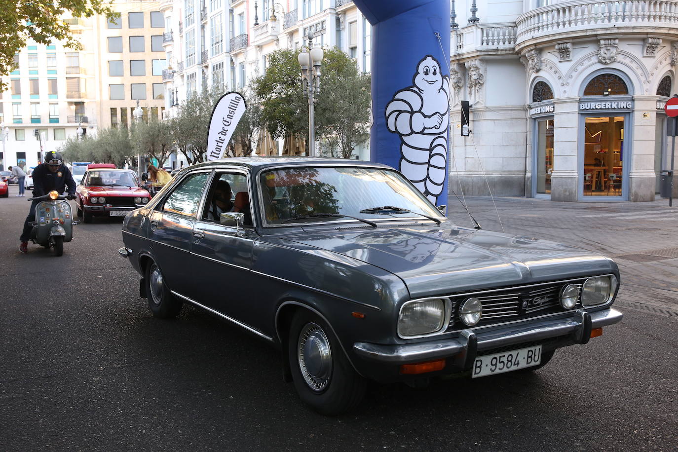 Fotos: Galería de fotos | Llegada de los participantes al Valladolid Motor Vintage