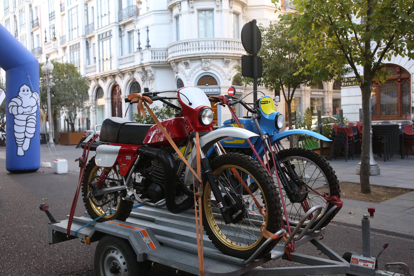 Fotos: Galería de fotos | Llegada de los participantes al Valladolid Motor Vintage