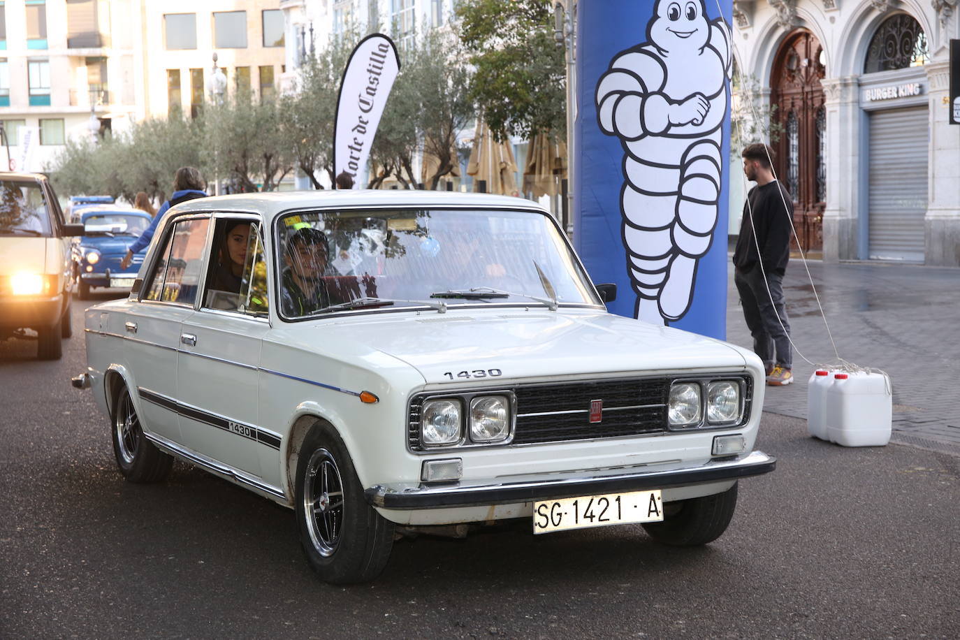 Fotos: Galería de fotos | Llegada de los participantes al Valladolid Motor Vintage