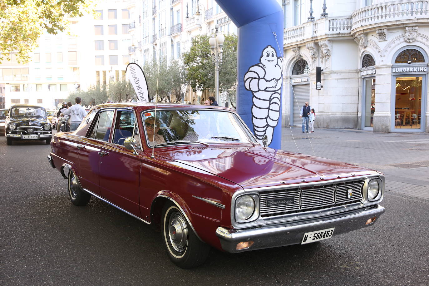 Fotos: Galería de fotos | Llegada de los participantes al Valladolid Motor Vintage 2/3