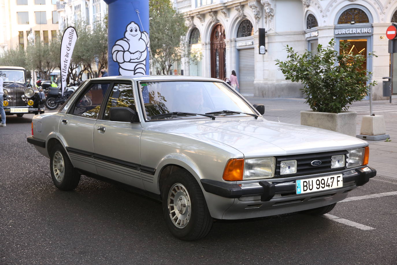 Fotos: Galería de fotos | Llegada de los participantes al Valladolid Motor Vintage 3/3