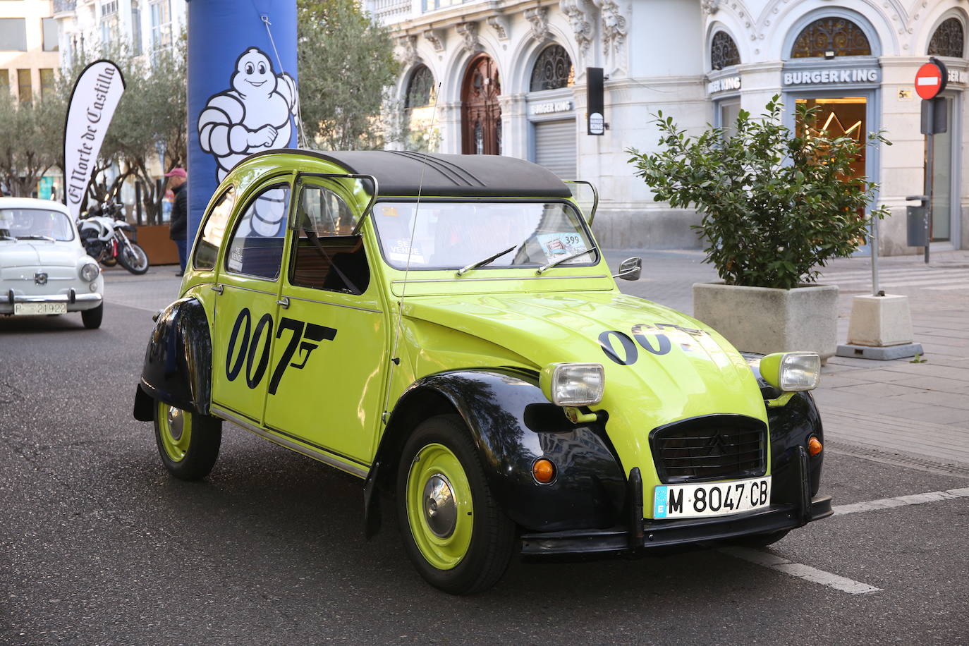 Fotos: Galería de fotos | Llegada de los participantes al Valladolid Motor Vintage 3/3