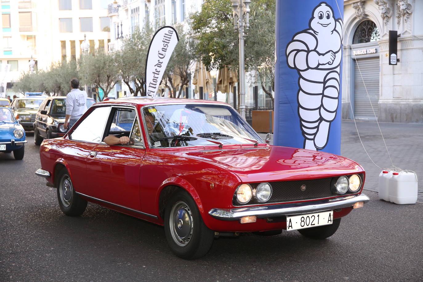 Fotos: Galería de fotos | Llegada de los participantes al Valladolid Motor Vintage 3/3