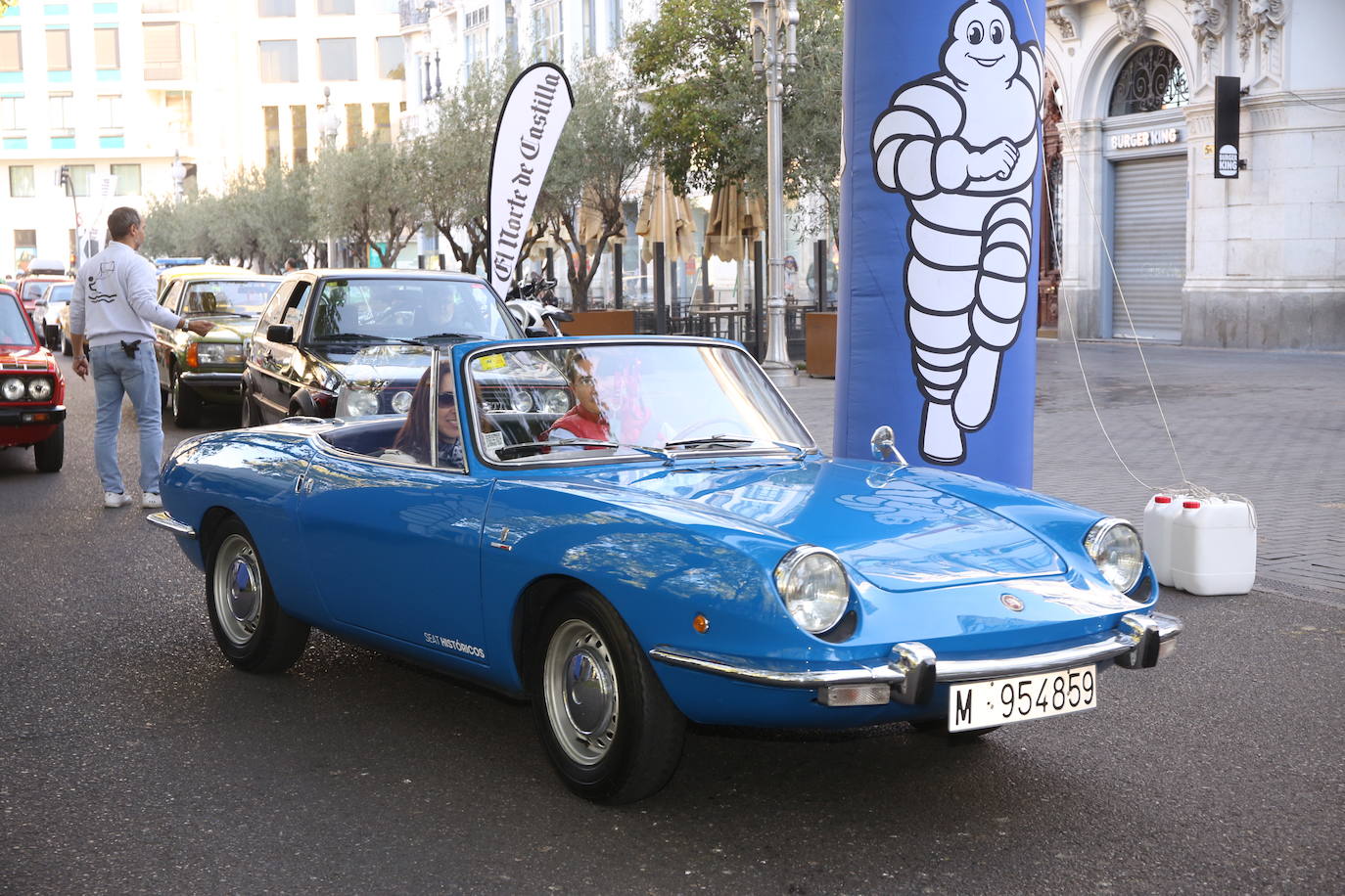 Fotos: Galería de fotos | Llegada de los participantes al Valladolid Motor Vintage 3/3