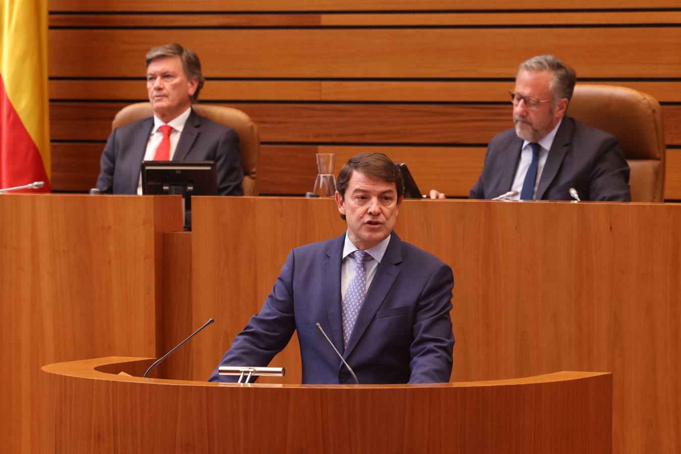 Fotos: Pleno en las Cortes de Castilla y León