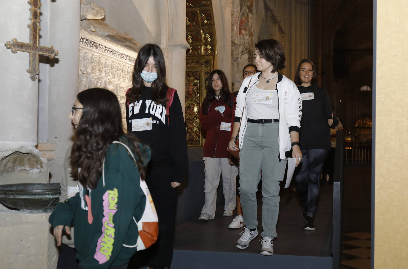 Fotos: Alumnos de Religión de la comunidad visitan &#039;Renacer&#039;