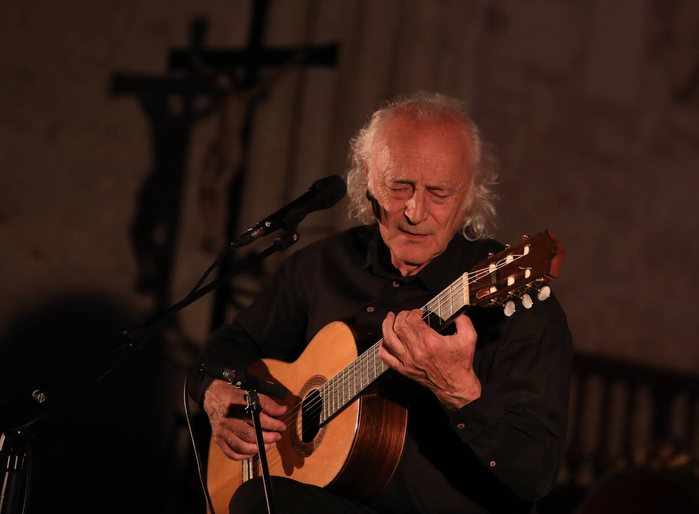 Fotos: &#039;Místicos y románticos&#039; con Amancio Prada en Palencia