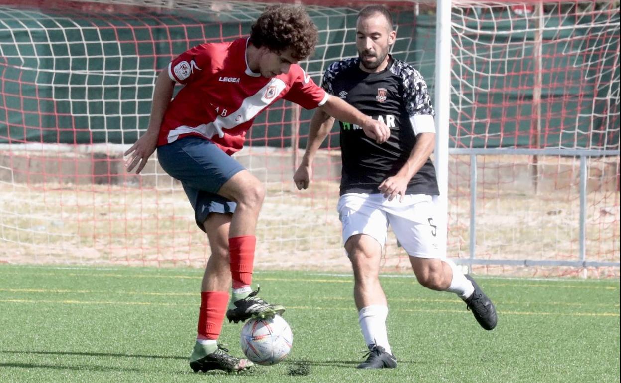 Control de un jugador del Simancas. 