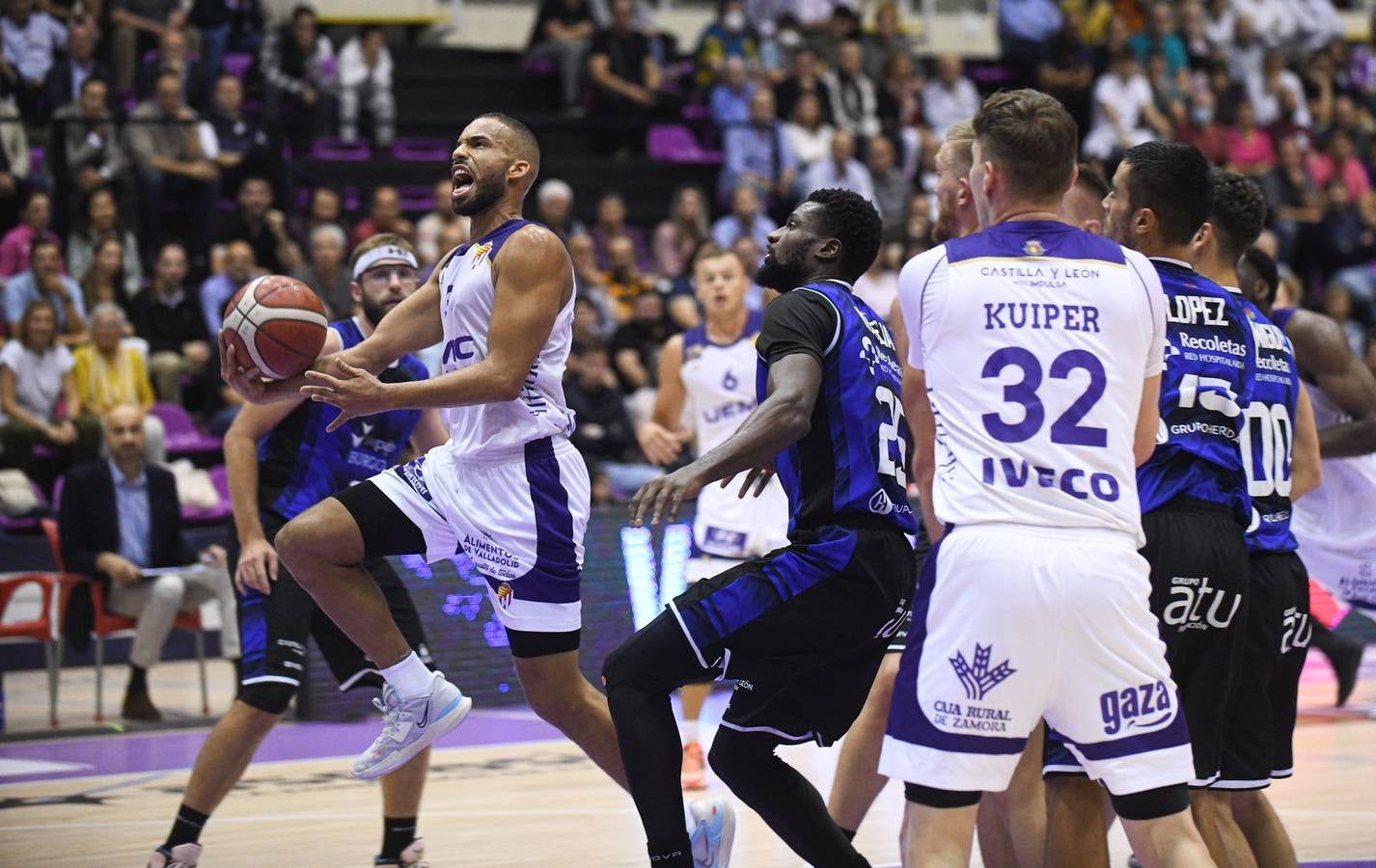 Fotos: Victoria del Real Valladolid Baloncesto ante el San Pablo Burgos (75-61)