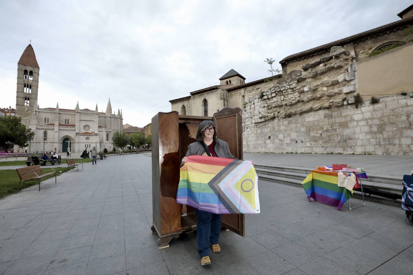 Fotos: La Fundación Triángulo conmemora en Valladolid el Día Internacional para Salir del Armario