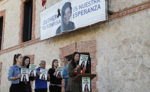 La familia de Esther López se muestra esperanzada: «La Justicia lleva su tiempo pero llegará»