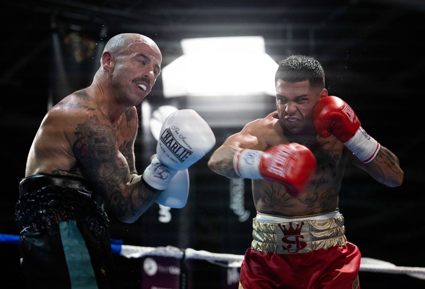 Fotos: El debut profesional de Miguel Cuadrado, en imágenes